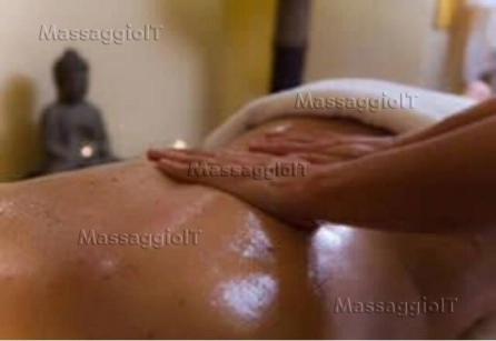 Massaggiatrice Verona MASSAGGIO TANTRA TOTALE RELAX