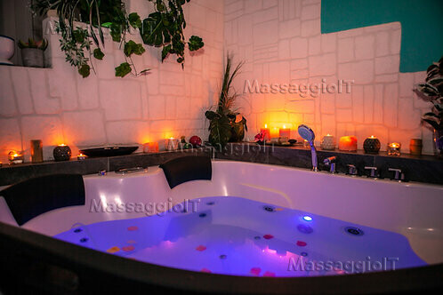 Massaggiatrice Roma bella tremendamente sexy massaggiatrice - 3277774395