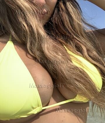 Centro massaggi Roma massaggiatrice erotica - 3348102177