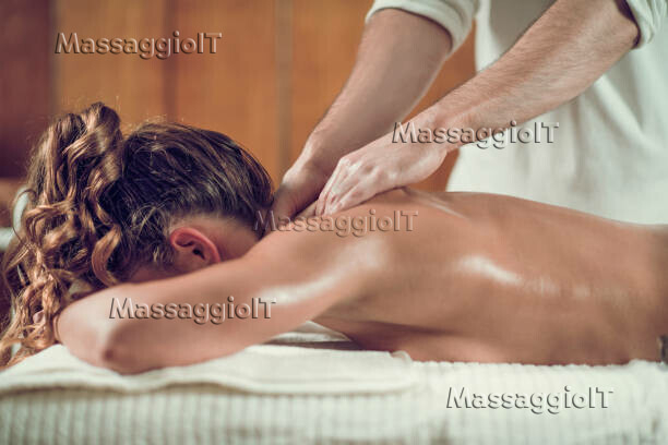 Massaggiatore Treviso Massaggiatore prof per donne - 3703040219