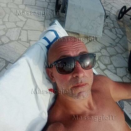 Massaggiatore Roma Massaggi per solo donne - 3703394016