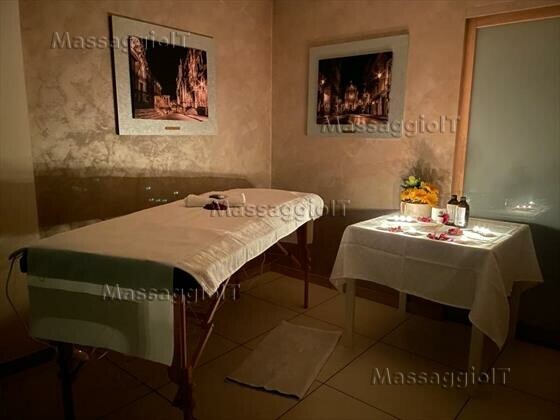 Massaggiatrice Catania INFERMIERA E BEAUTY THERAPY - 3889086194