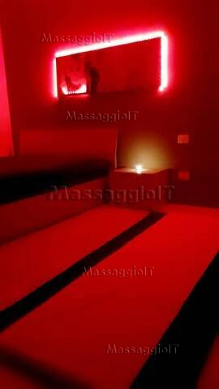 Massaggiatrice Padova Superlativi massaggi tantra, romantici, body massage indimenticabili e personalizzabili