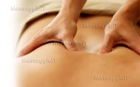 Massaggiatore Reggio Calabria Massaggi per donne a domicilio - Reggio Calabria