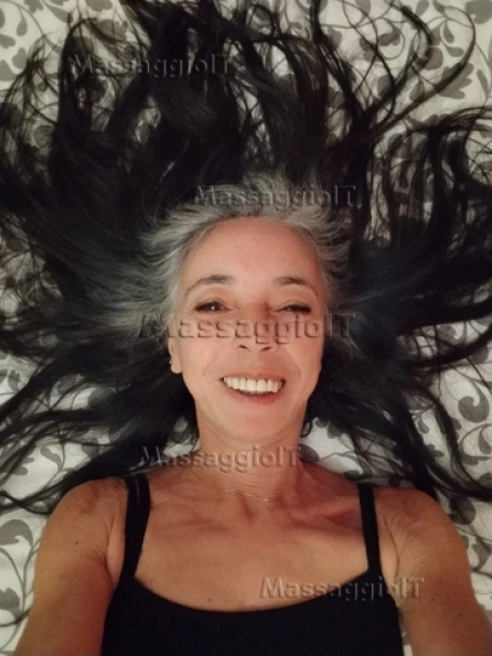 Massaggiatrice Roma SCONTO -30€ Rituale Tantra di COPPIA in compartecipazione