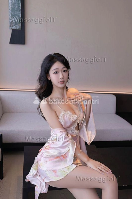 Massaggiatrice Roma bella novità roma centro arriva la nuova bella ragazza orientale ,massaggi tutto da desiderare