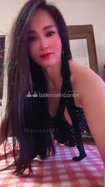 Massaggiatrice Roma 💃💃NUOVA ARRIVATA💃💃BELLISSIMA RAGAZZA- FISICO SCOLPITO - BELLE POPPE - MASSAGGIO LUNGO E CALMO SUL TUO PENEE PALLE A POGG