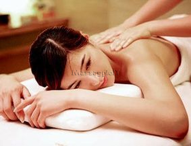 Centri Massaggi Orientali Roma Il massaggio come tu desideri io orientale a tua disposizione siamo a Roma Via Urbana 146