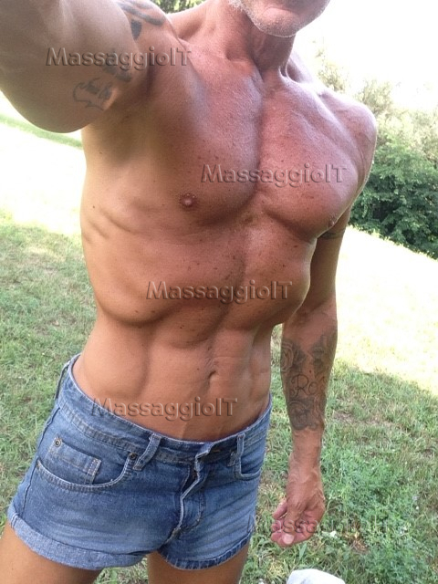 Massaggiatore Torino 💎___SEXI MASSAGGIATORE__ELEGANZA E TRASGRESSIONE___IL MIO OBBIETTIVO___IL TUO PIACERE💎