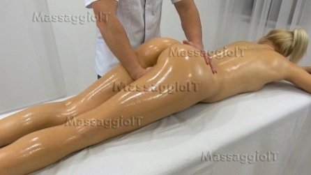 Massaggiatore Firenze Massaggi per lei, massaggio relax, sensuale e sexy a Firenze