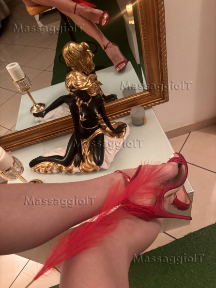 Massaggiatrice Prato DESIRÈ MASSAGGIO TANTRA(ESPERIENZ DI DANZA E SENSUALITÀ