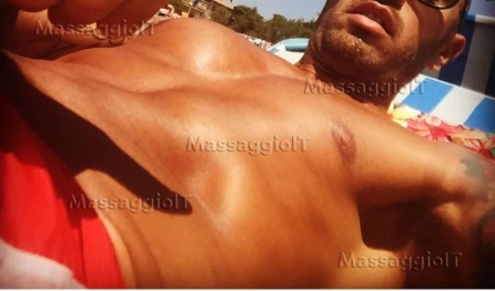 Massaggiatrice Prato Uomo donna o in coppia