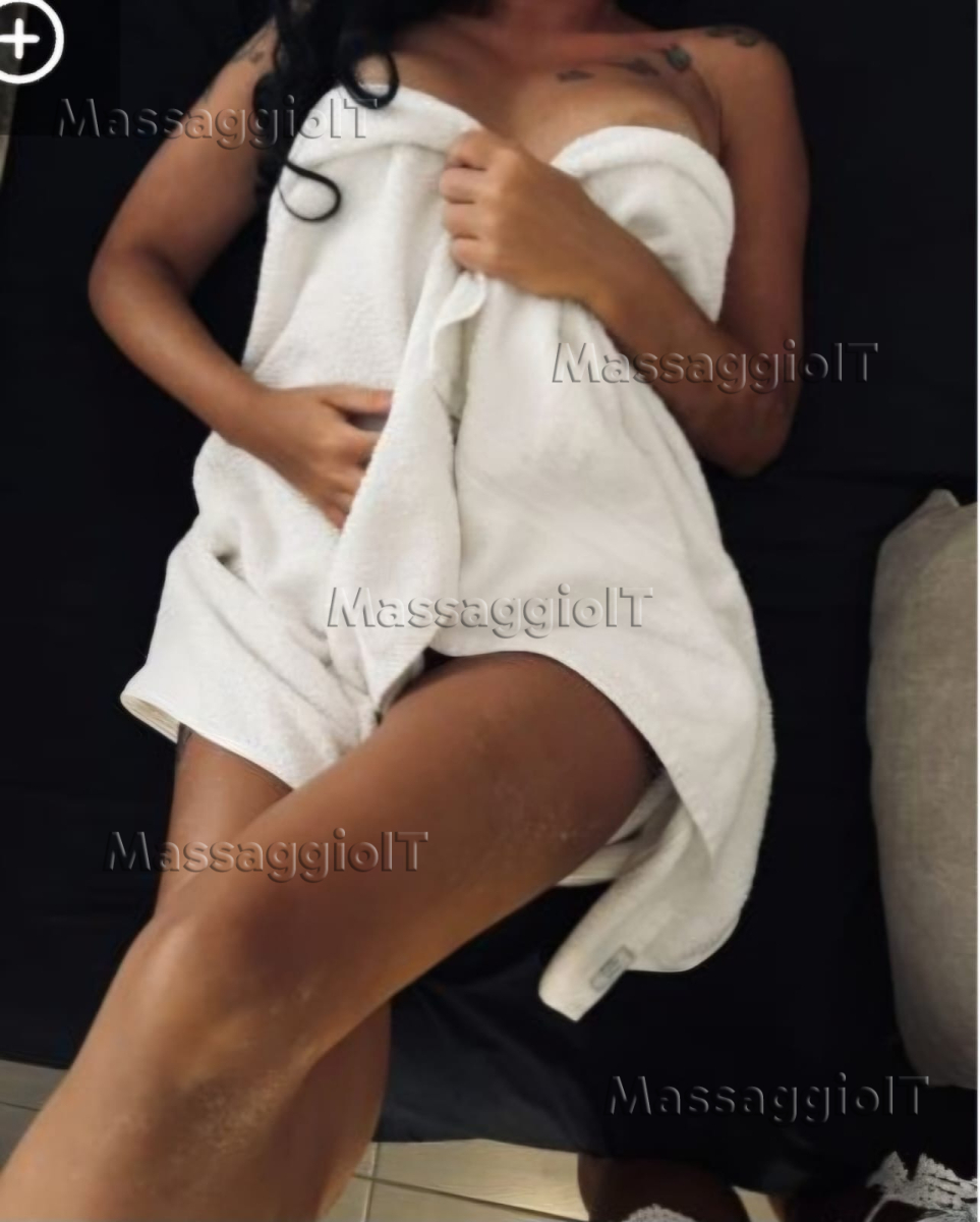Massaggiatrice Salerno Massaggi Tantra