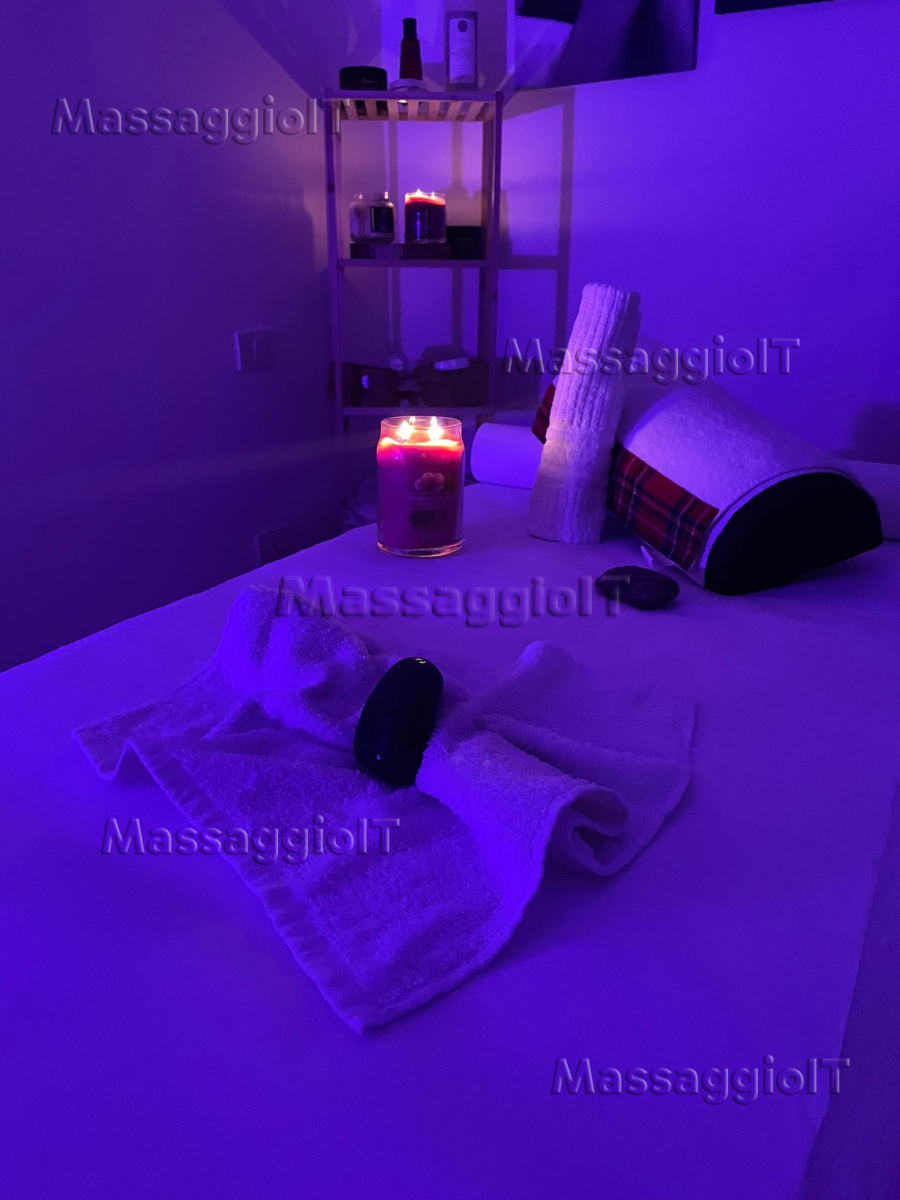 Massaggiatrice Lucca benvenuto sono Gina nome di arte relax massaggi sauna