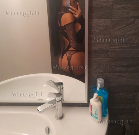 Massaggiatrice Torino Massaggiatrice italiana tantrica 27 anni