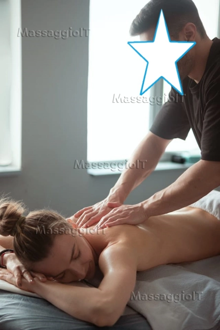 Centro massaggi Firenze Massaggiatore per massaggi erotici e tantra per donne, relax e sensuale, piacere psicofisico a Firenze