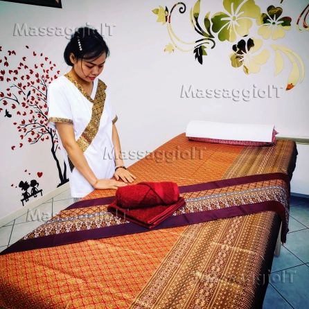 Massaggiatrice Ravenna Massaggio Thailandese Corpo Relax - Ravenna