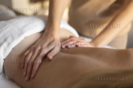 Massaggiatore Torino Massaggi relax a Torino esclusivamente per Lei