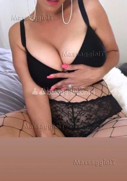 Massaggiatrice Pescara montesikvanoSono un'elegante italo-colombiana la donna solare, dinamica dai modi gentili Eseguo massaggi erotiche body&body con lingam