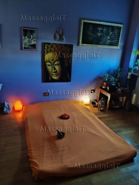 Massaggiatore Firenze MASSAGGI TANTRA PER LEI in Toscana