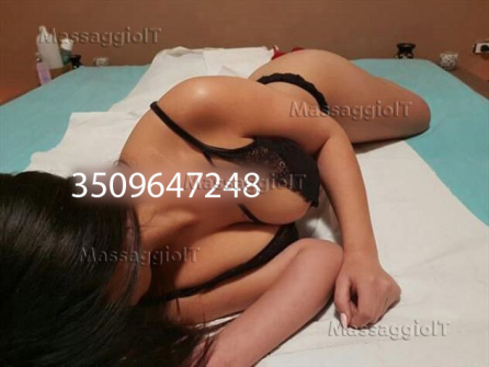 Massaggiatrice Udine SABRINA, SENSUALITA' ITALIANA PER MASSAGGI COMPLETI