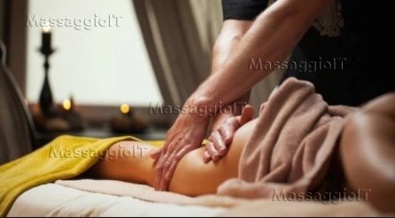 Massaggiatore Milano Massaggio erotico Tantra per donne