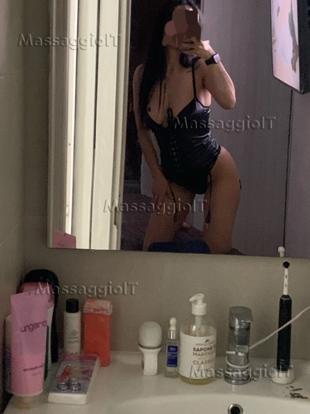 Massaggiatrice Macerata Massaggio TANTRA Body Massage