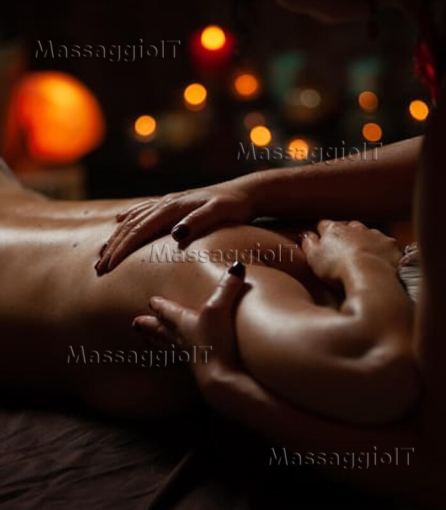 Massaggiatrice Brindisi NEW NEW LUISA VIENI A PROVARE UN VERO MASSAGGIO CORPO SU CORPO, UN VERO BODYMASSAGE
