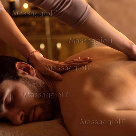 Massaggiatrice Torino ASSOLUTA NOVITA' - BELLA MASSAGGIATRICE MATURA 38ENNE, ASSAI ABILE, PROVOCANTE E SENSUALISSIMA.... (VEDI FOTO)