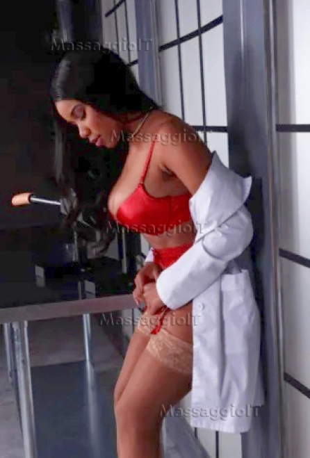 Massaggiatrice Torino 3 MASSAGGI IN 1.... RELAX, SENSUALE ED EROTICO.... PER UN MIX DI BENESSERE E PIACERE DAVVERO ESPLOSIVO.... (leggi bene)