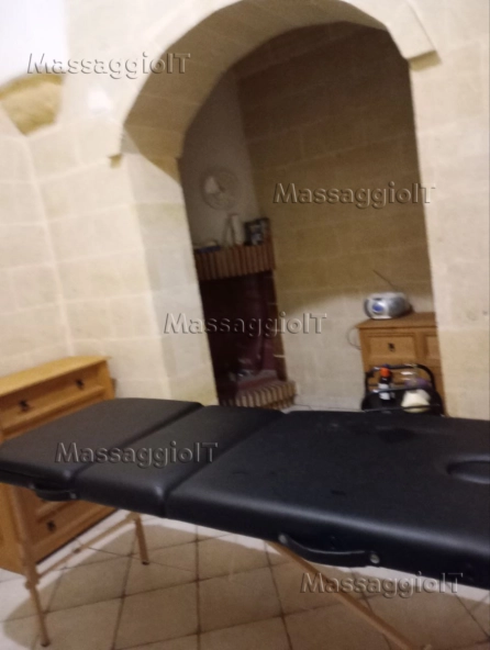 Massaggiatore Taranto Massaggi orientali-studio privato-San Marzano di San Giuseppe(TA)
