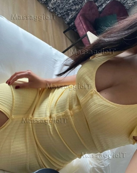Massaggiatrice Torino ALESSIA MASSAGGIATRICE ITALIANA - foto reali