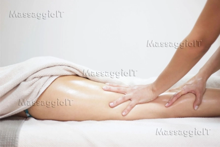 Massaggiatore Napoli Massaggiatore esperto relax sensoriale