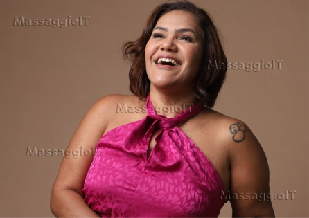 Massaggiatrice Bari Massaggio Tantrico – Massaggio Kashmiro - body to body + nudità sacra 20% OFF