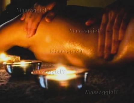 Massaggiatore Napoli PROVA LA RIVOLUZIONE DEI SENSI...TANTRA MASSAGE PER DONNE