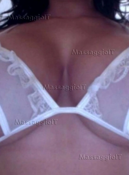 Massaggiatrice Udine 🌺BELLA DONNA MOLTO DISPONIBILE SENSUALE