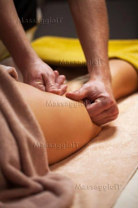 Massaggiatore Torino Salvo Luxury Massage - Massaggiatore siciliano 40enne qualificato con quel tocco in più.....