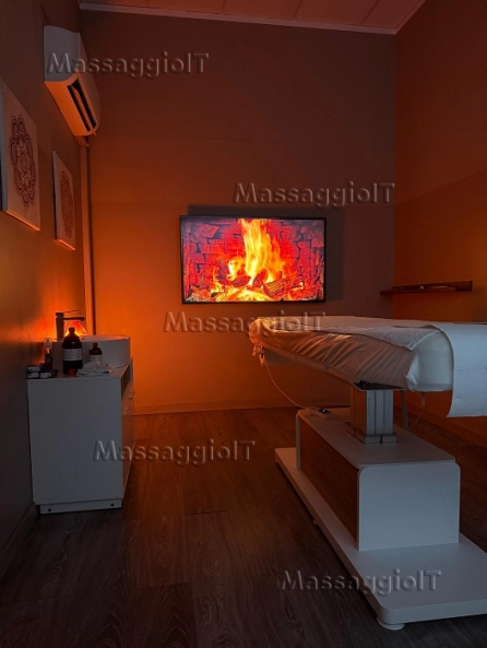 Massaggiatore Torino Salvo Luxury Massage - Massaggiatore siciliano 40enne qualificato con quel tocco in più.....