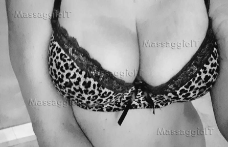Massaggiatrice Salerno Un mix di passione e relax con la magia del nostro tantra.