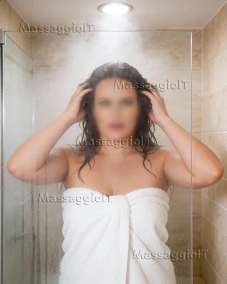 Massaggiatrice Firenze Foto reale… Massaggi sensuali, dolci, coinvolgenti per persone veramente interessate…