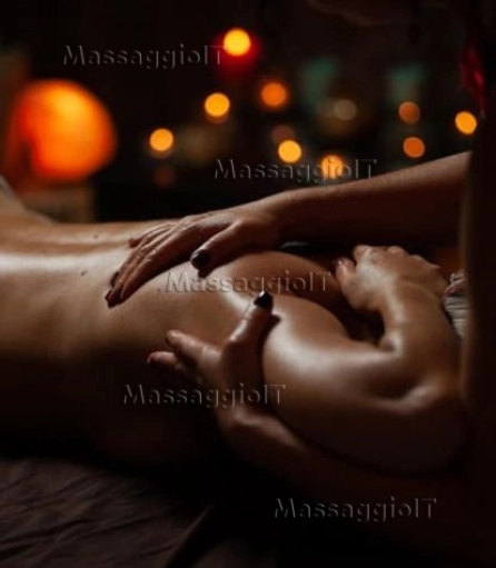 Massaggiatrice Milano NEW ENTRY 27ENNE SEXY QUALIFICATA NEI MASSAGGI EROTICI, CON UN GRAN BEL SENO NATURALE CHE TI FARA' IMPAZZIRE.... (VEDI FOTO 100% REALI)