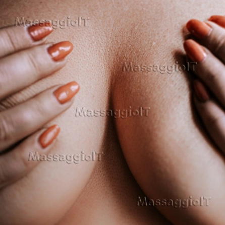 Massaggiatrice Bologna MASSAGGISSIMO ORIENTALE ESTIVO