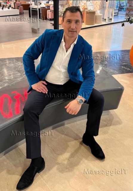 Massaggiatore Torino Massaggiatore e fisioterapista professionale con esperienza.