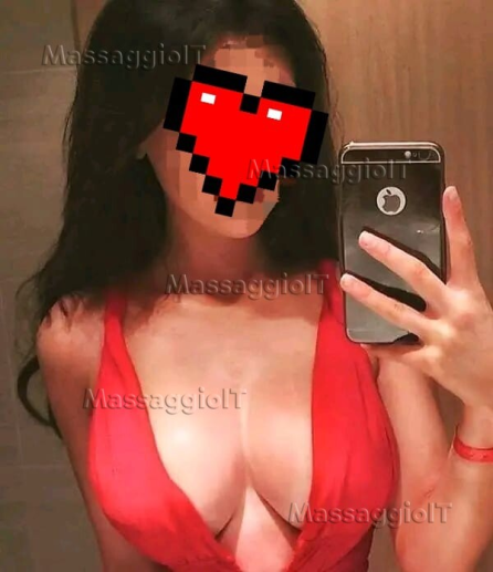 Massaggiatrice Belluno A FELTRE VANESSA MASSAGGIATRICE DOLCE INCANTEVOLE LATINA MOLTO SOLARE EDUCATA