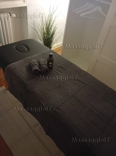Massaggiatore Forli Massaggio emozionale con olio