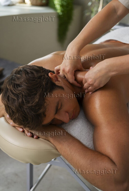 Massaggiatrice Ravenna ❤️ MASSAGGI COMPLETO SUL LETTINO 🔥 VIA CAPRUZZI, AMBIENTE CLIMATIZZATO 🥶