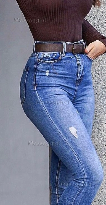 Massaggiatrice Firenze Annalisa italiana 42 anni. Non per tutti! NO SMS.Accettate serenamente un no.