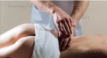 Massaggiatore Bologna OPERATORE DEL BENESSERE PER IL TUO COMPLETO ABBANDONO