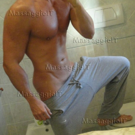 Massaggiatore Firenze 猸愷焽焽光瓙 FLAVIO ITALIANO ESPERTISSIMO MASSAGGIATORE PER OGNI DESIDERIO 猸愷焽焽光瓙