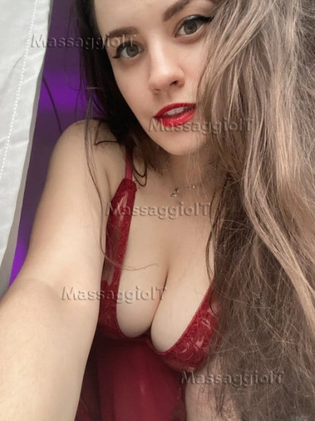 Massaggiatrice Bologna Sono di Bologna e lavoro qui. Sono disponibile per tutti i diversi tipi di massaggio